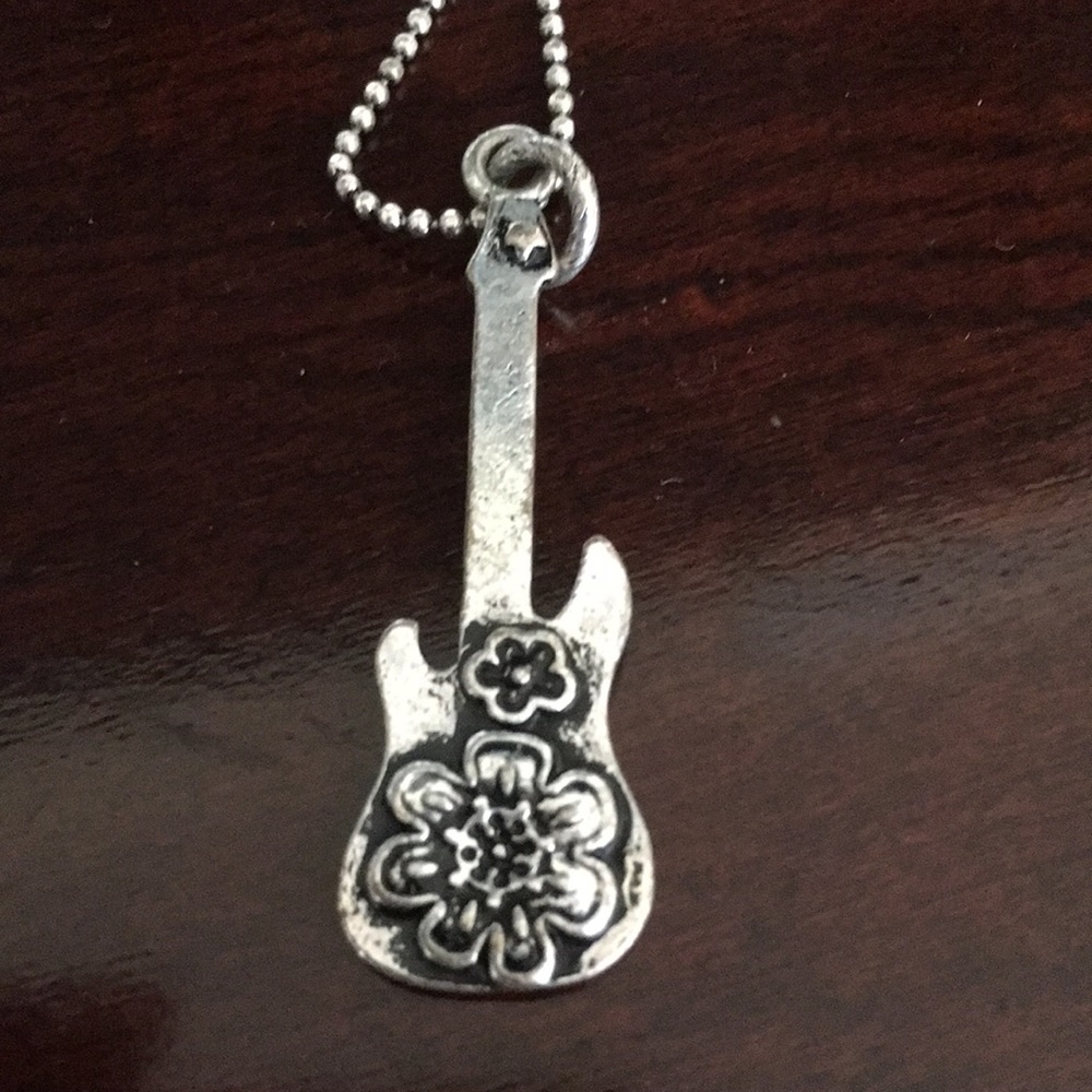 Lucky Brand guitar necklace. - Picture 3 of 4